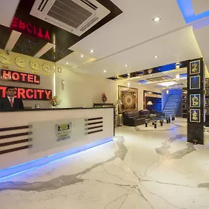 Dewdrop Intercity 3* Delhi (National Capital Territory of India)