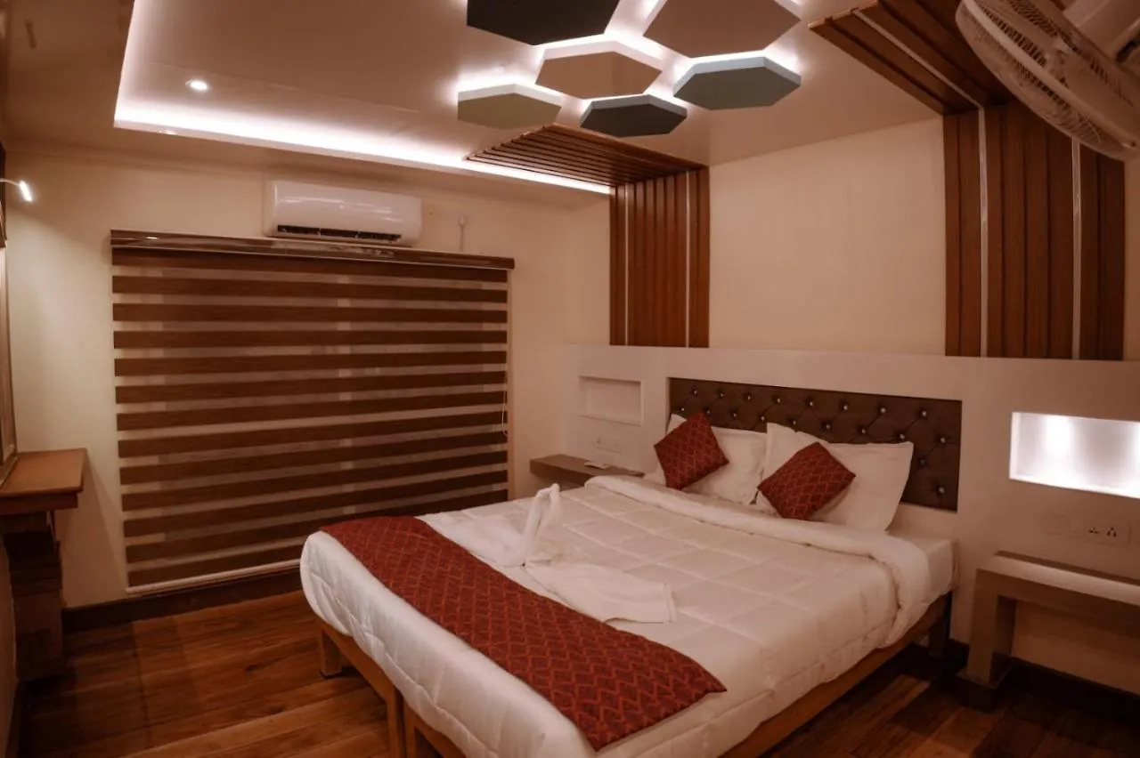 Venice Premium Houseboats Alleppey Alappuzha 5*,  India
